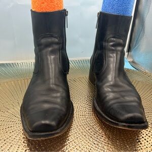 Kenneth Cole men 9.5 Westward ankle boots